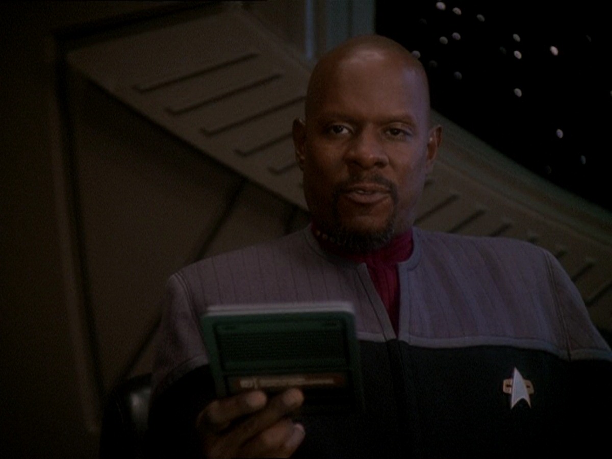 extant_StarTrek_DS9_7x03-Afterimage_2690.jpg