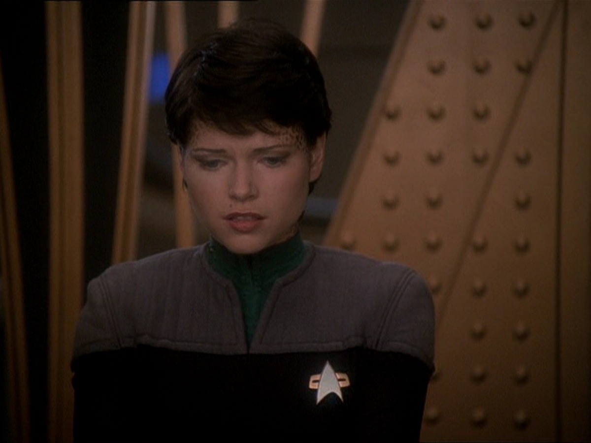 extant_StarTrek_DS9_7x03-Afterimage_2695.jpg
