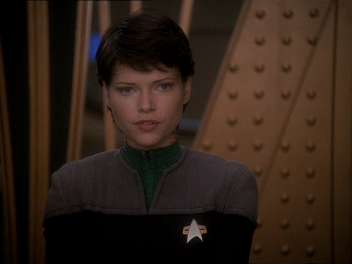 extant_StarTrek_DS9_7x03-Afterimage_2703.jpg