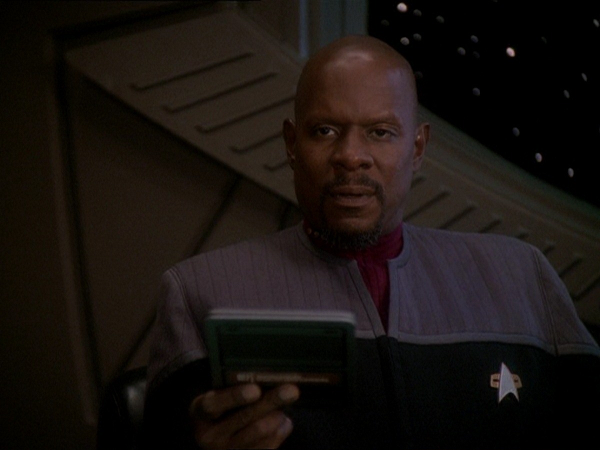 extant_StarTrek_DS9_7x03-Afterimage_2704.jpg