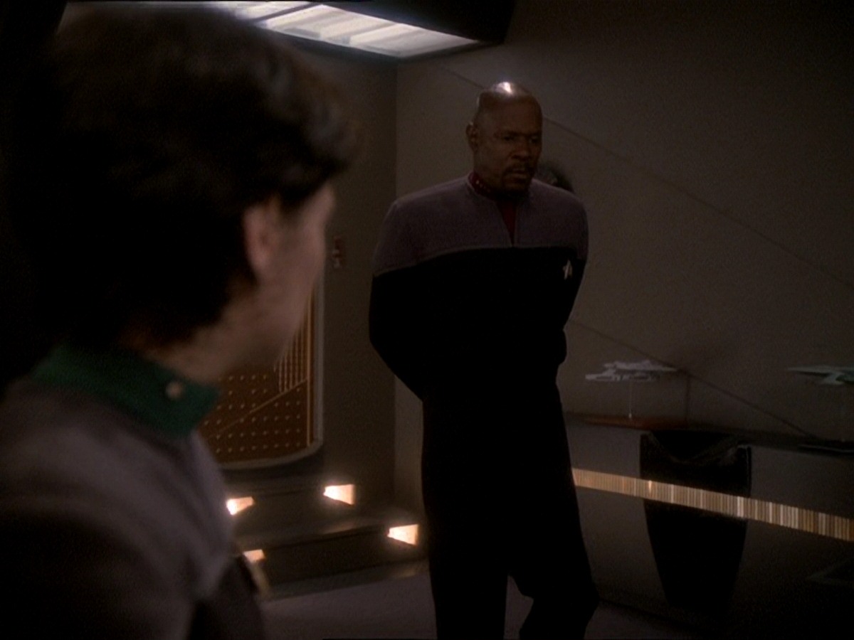 extant_StarTrek_DS9_7x03-Afterimage_2743.jpg