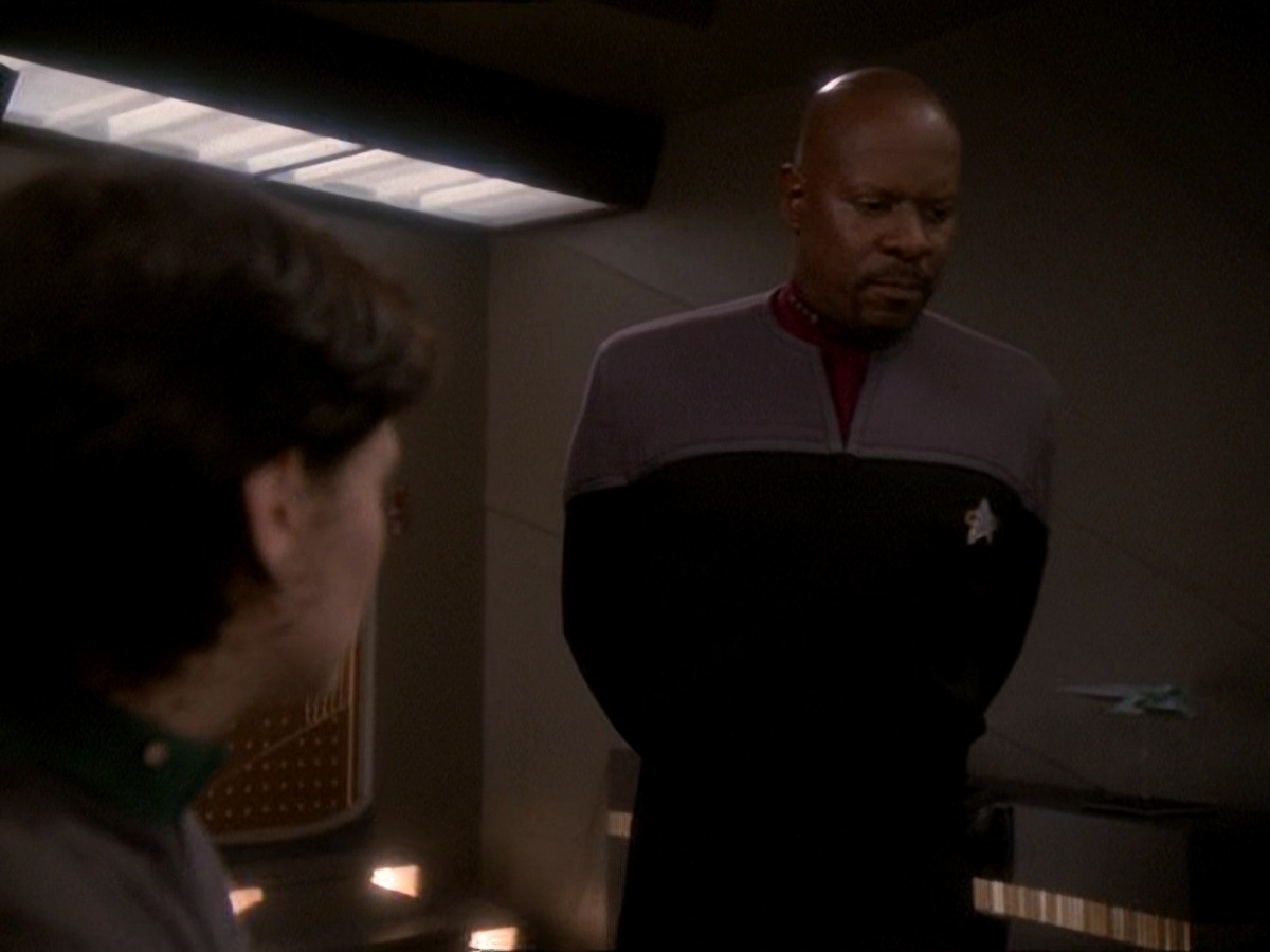 extant_StarTrek_DS9_7x03-Afterimage_2748.jpg