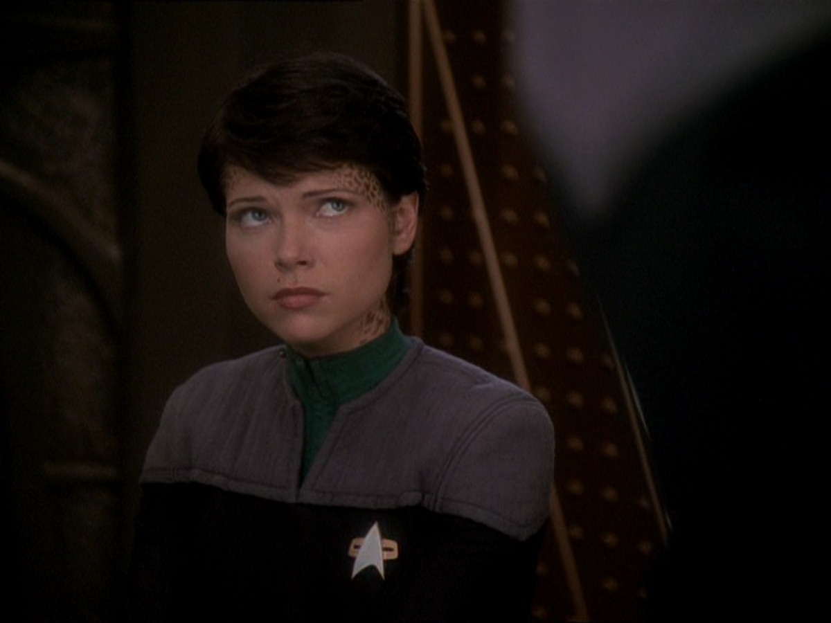 extant_StarTrek_DS9_7x03-Afterimage_2772.jpg