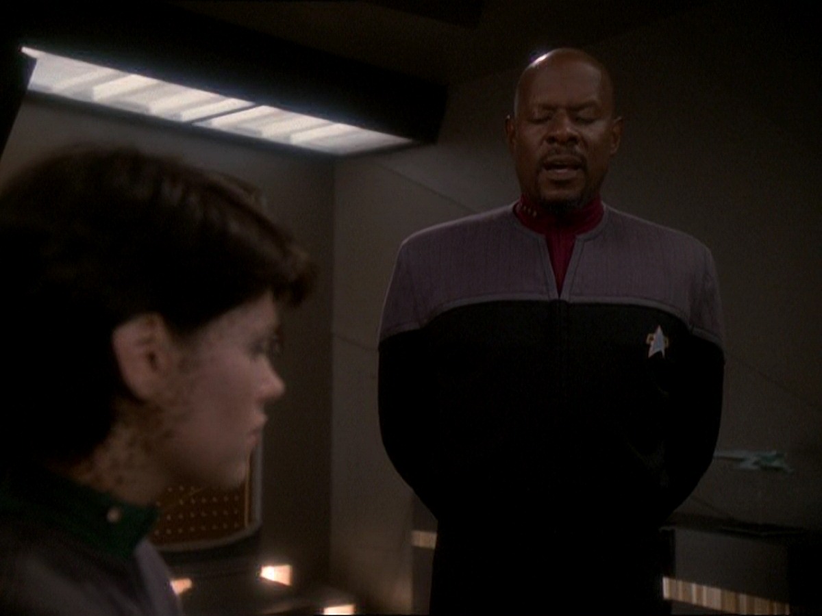 extant_StarTrek_DS9_7x03-Afterimage_2777.jpg