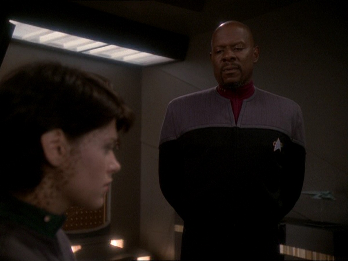 extant_StarTrek_DS9_7x03-Afterimage_2779.jpg