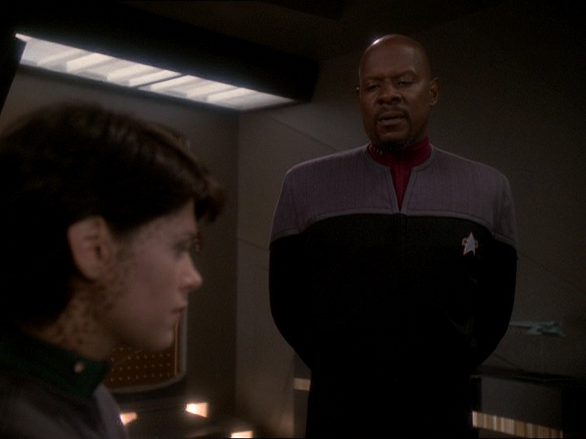 extant_StarTrek_DS9_7x03-Afterimage_2780.jpg