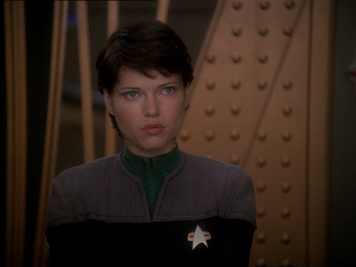 extant_StarTrek_DS9_7x03-Afterimage_2794.jpg