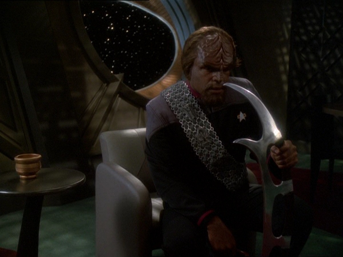 extant_StarTrek_DS9_7x03-Afterimage_2857.jpg