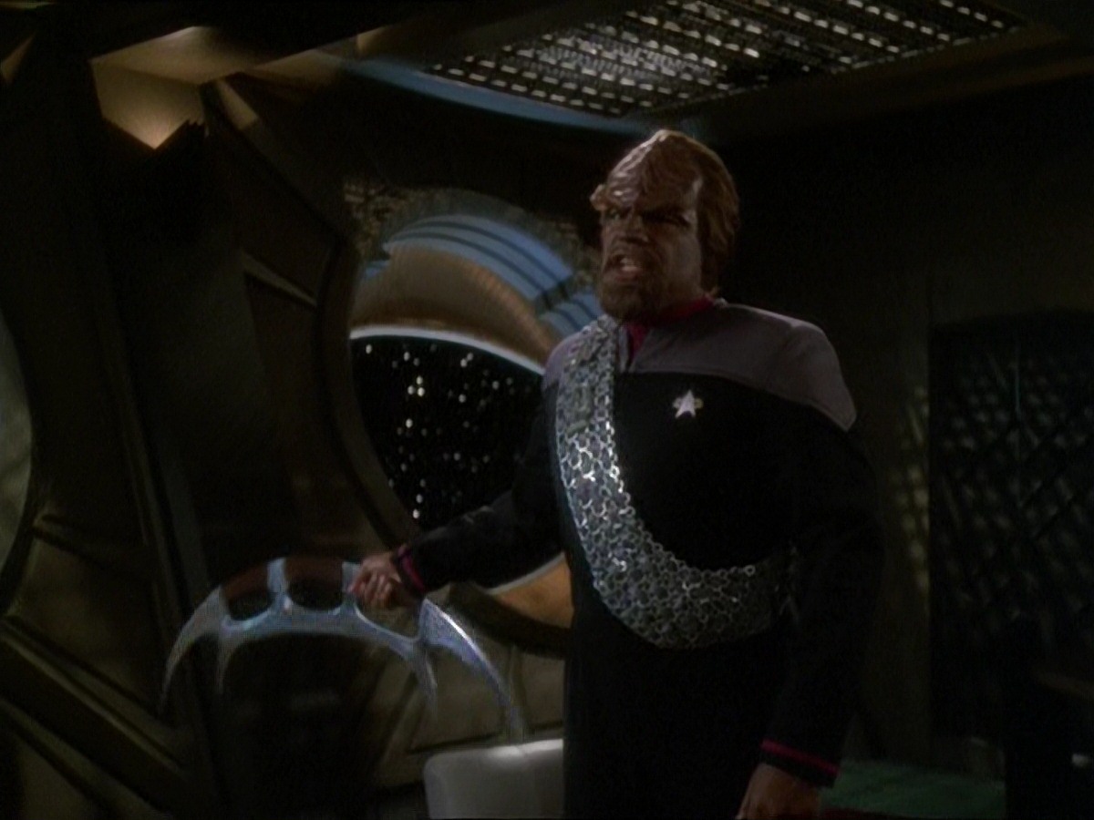 extant_StarTrek_DS9_7x03-Afterimage_2883.jpg