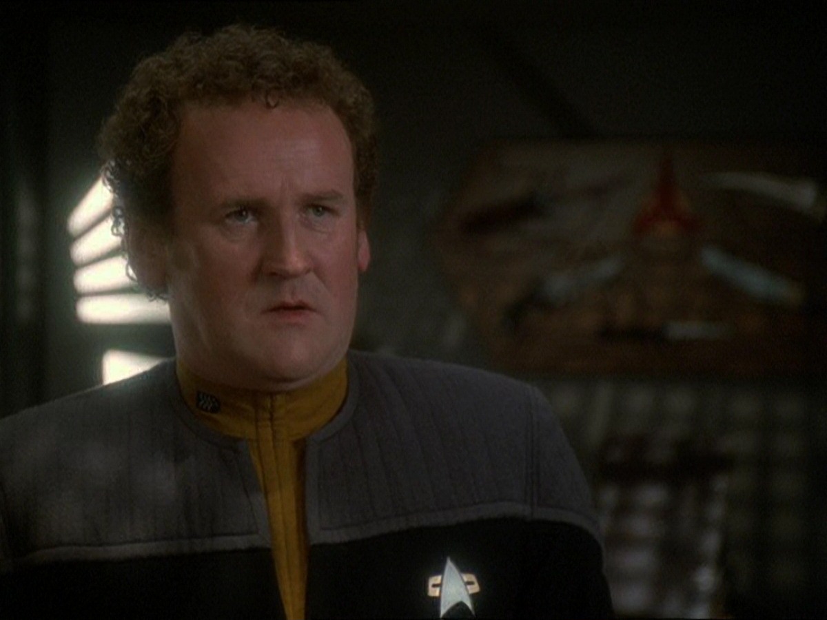 extant_StarTrek_DS9_7x03-Afterimage_2885.jpg