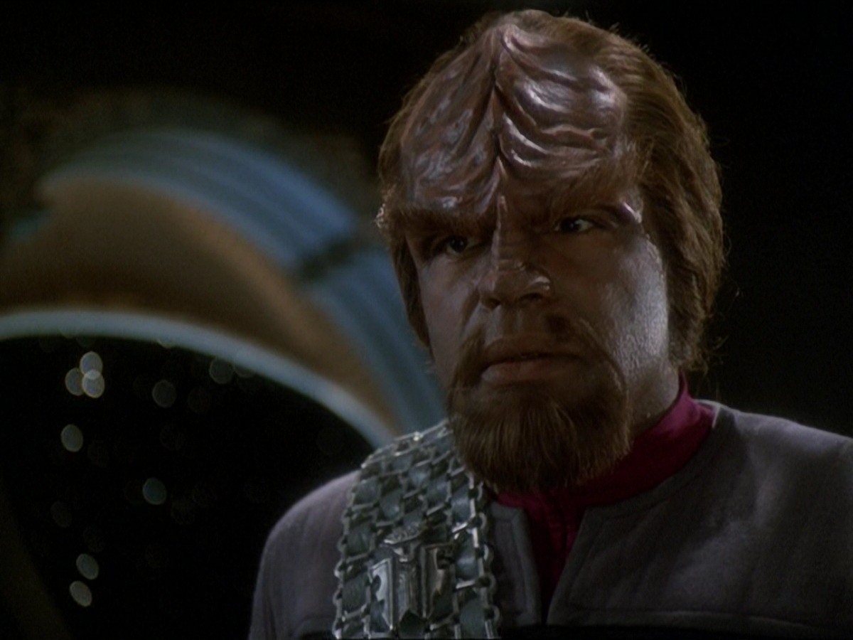 extant_StarTrek_DS9_7x03-Afterimage_2896.jpg