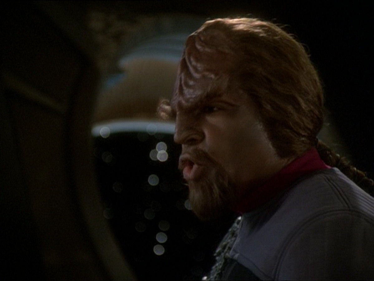 extant_StarTrek_DS9_7x03-Afterimage_2930.jpg