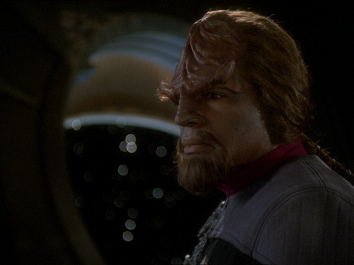 extant_StarTrek_DS9_7x03-Afterimage_2946.jpg