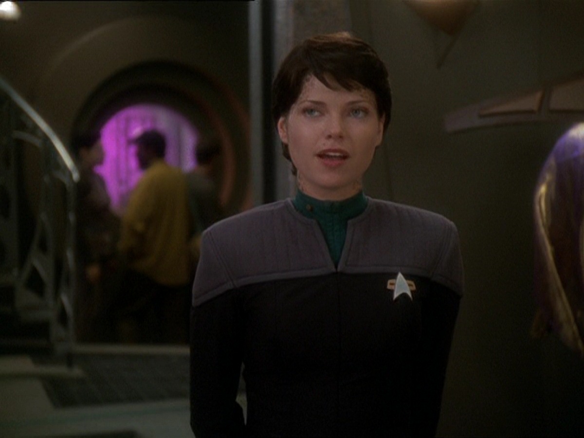 extant_StarTrek_DS9_7x03-Afterimage_2979.jpg