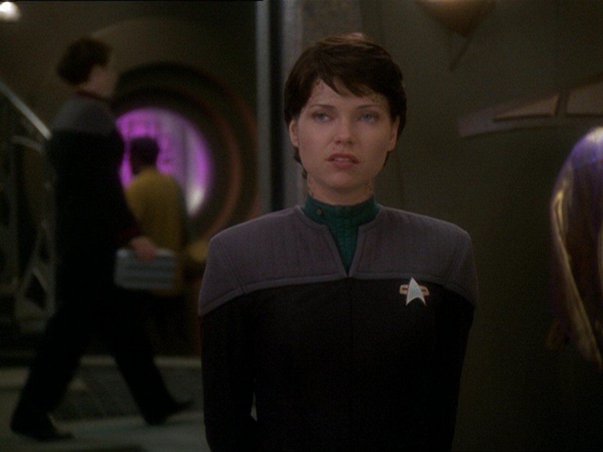 extant_StarTrek_DS9_7x03-Afterimage_2984.jpg