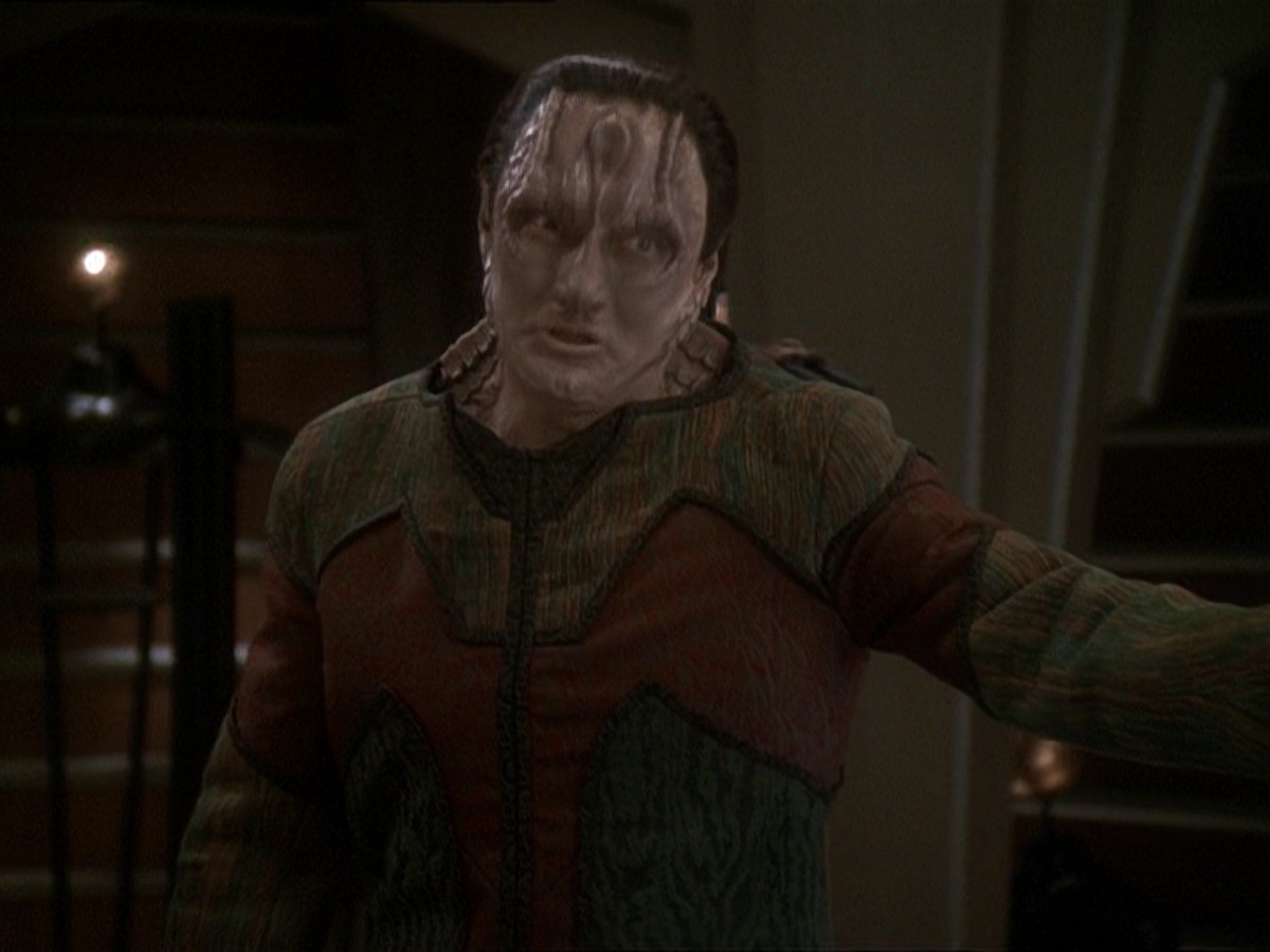 extant_StarTrek_DS9_7x03-Afterimage_3127.jpg