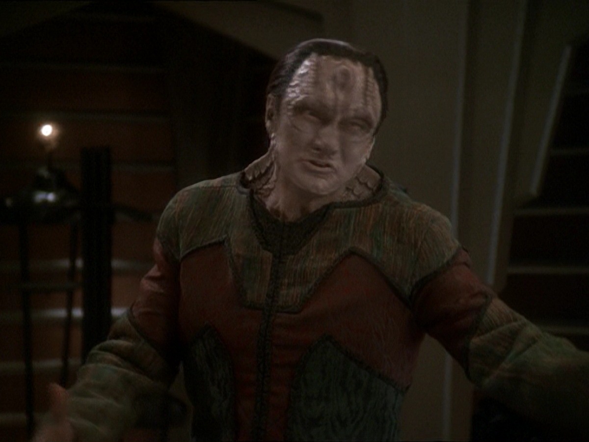extant_StarTrek_DS9_7x03-Afterimage_3129.jpg