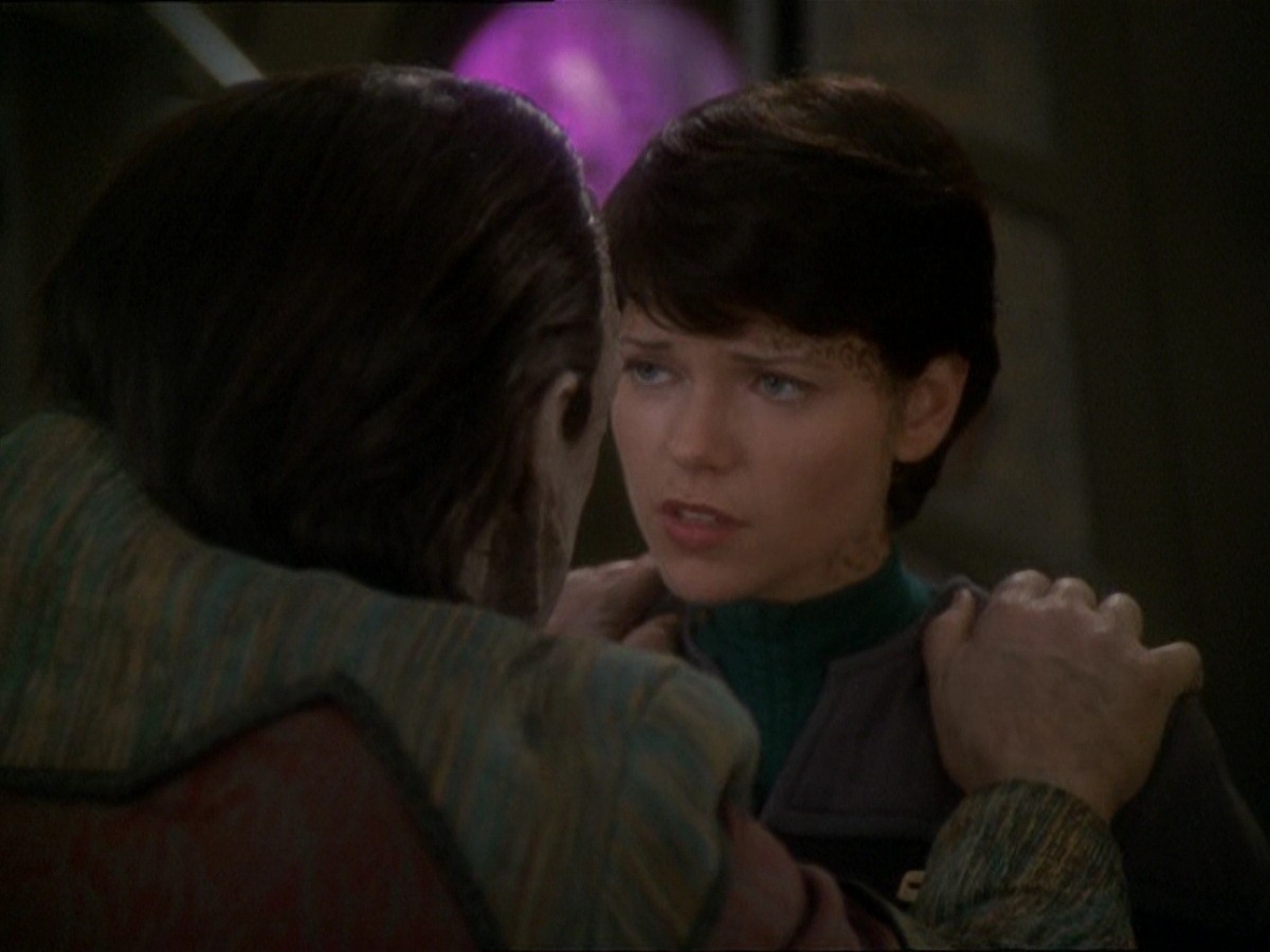 extant_StarTrek_DS9_7x03-Afterimage_3147.jpg