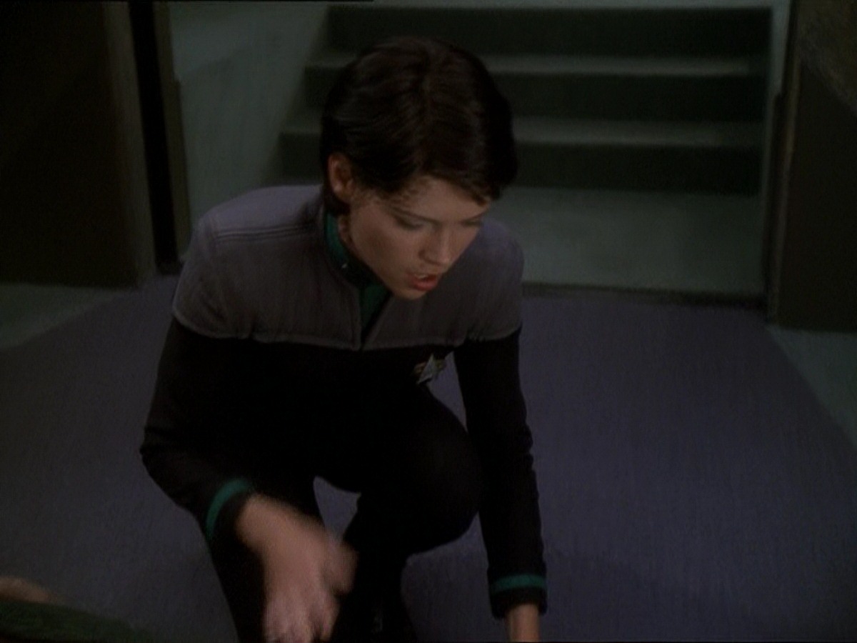 extant_StarTrek_DS9_7x03-Afterimage_3170.jpg