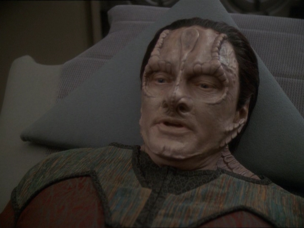 extant_StarTrek_DS9_7x03-Afterimage_3231.jpg