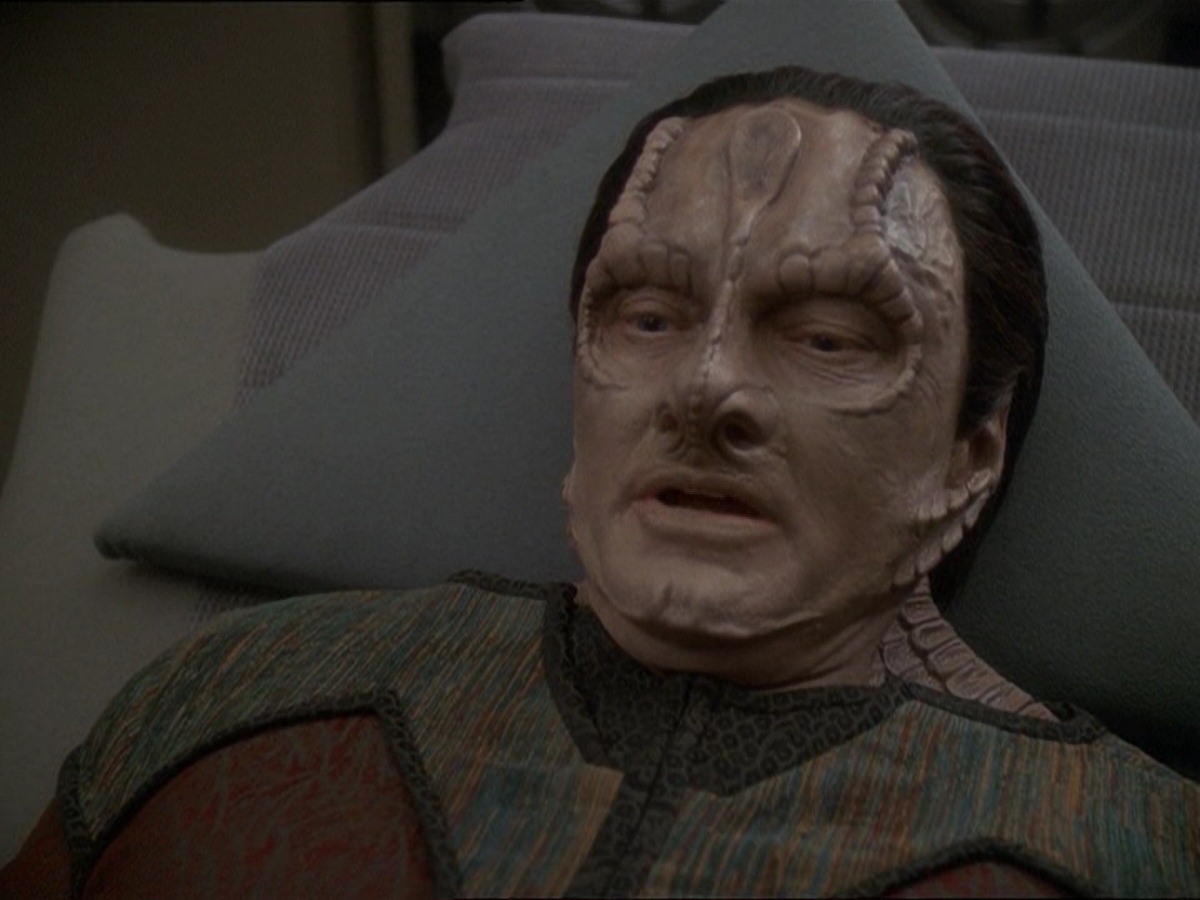 extant_StarTrek_DS9_7x03-Afterimage_3238.jpg