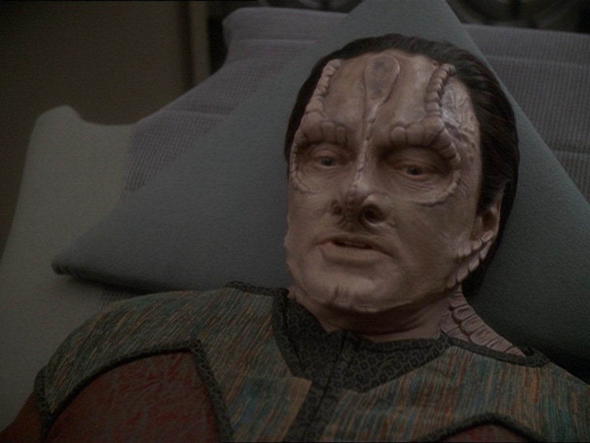 extant_StarTrek_DS9_7x03-Afterimage_3254.jpg