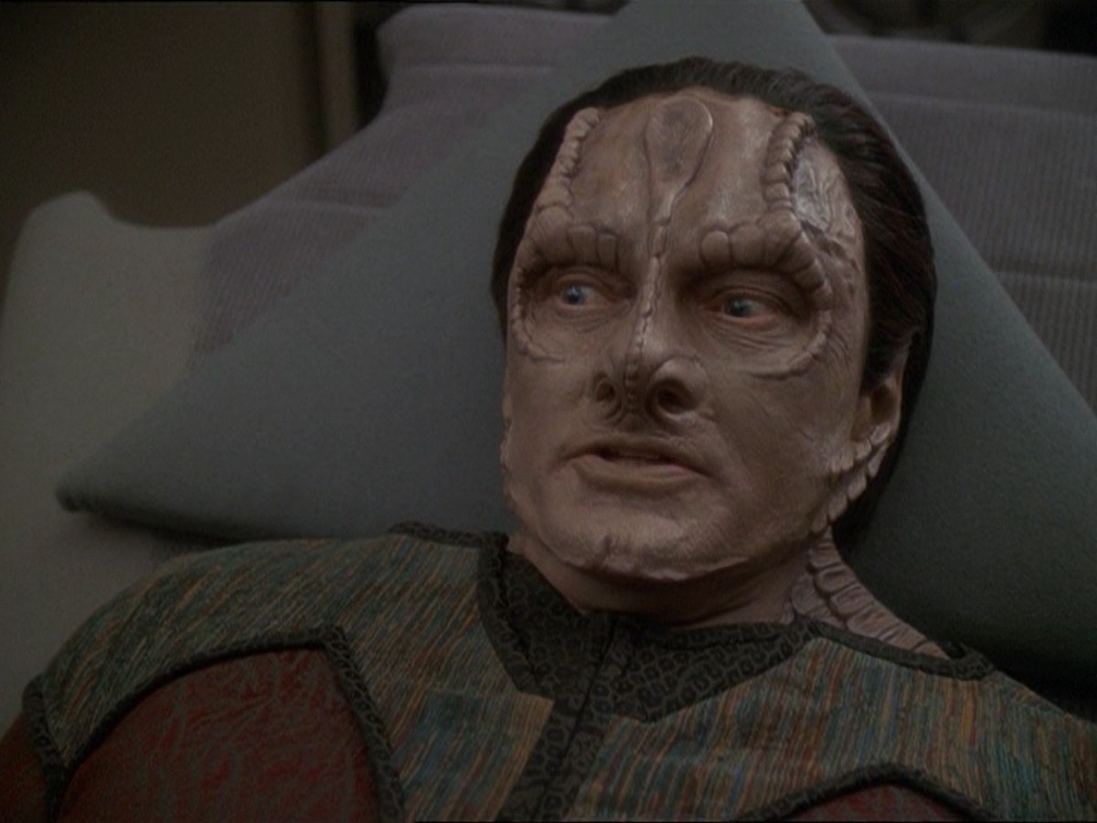 extant_StarTrek_DS9_7x03-Afterimage_3263.jpg