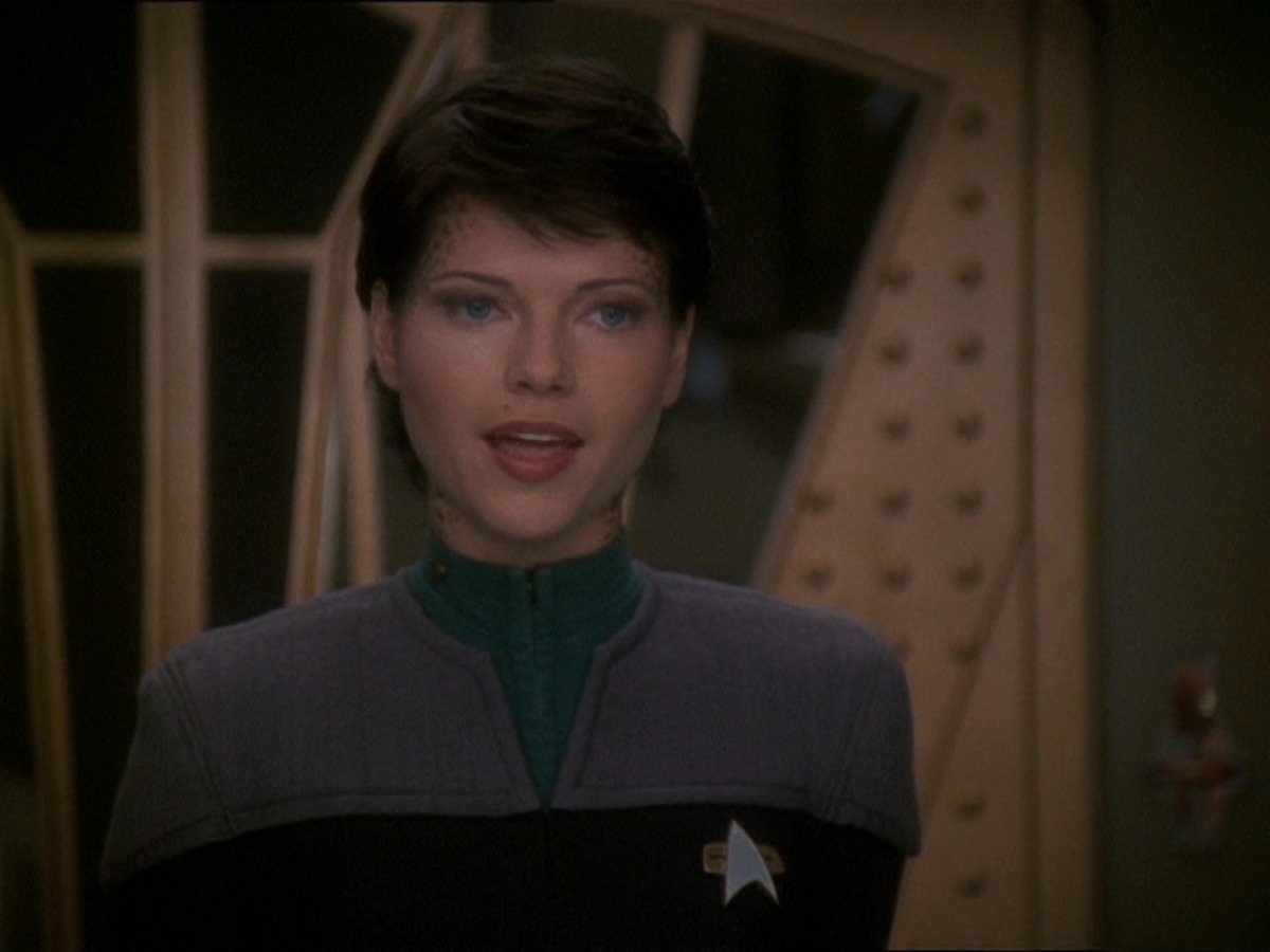 extant_StarTrek_DS9_7x03-Afterimage_3367.jpg