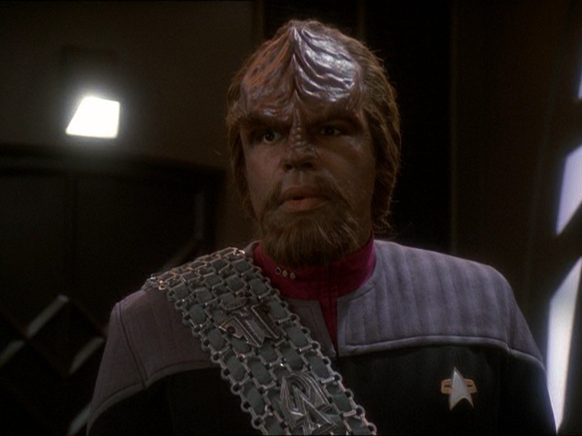 extant_StarTrek_DS9_7x03-Afterimage_3440.jpg