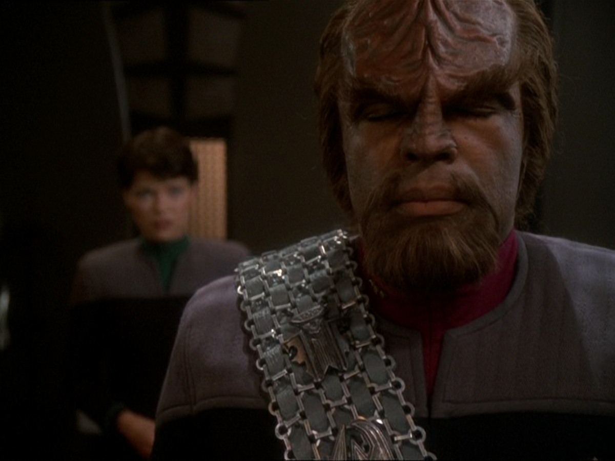 extant_StarTrek_DS9_7x03-Afterimage_3471.jpg