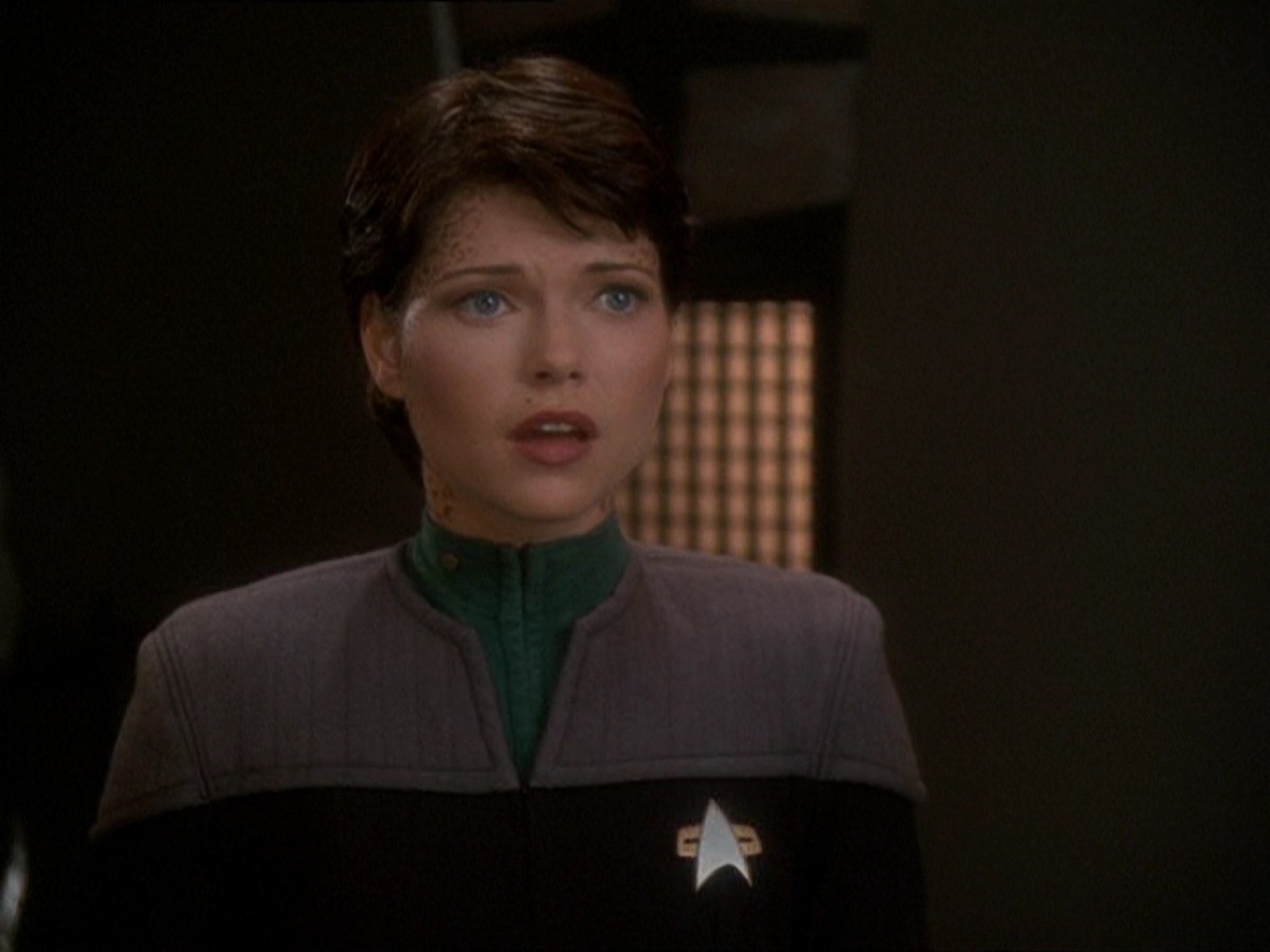 extant_StarTrek_DS9_7x03-Afterimage_3528.jpg