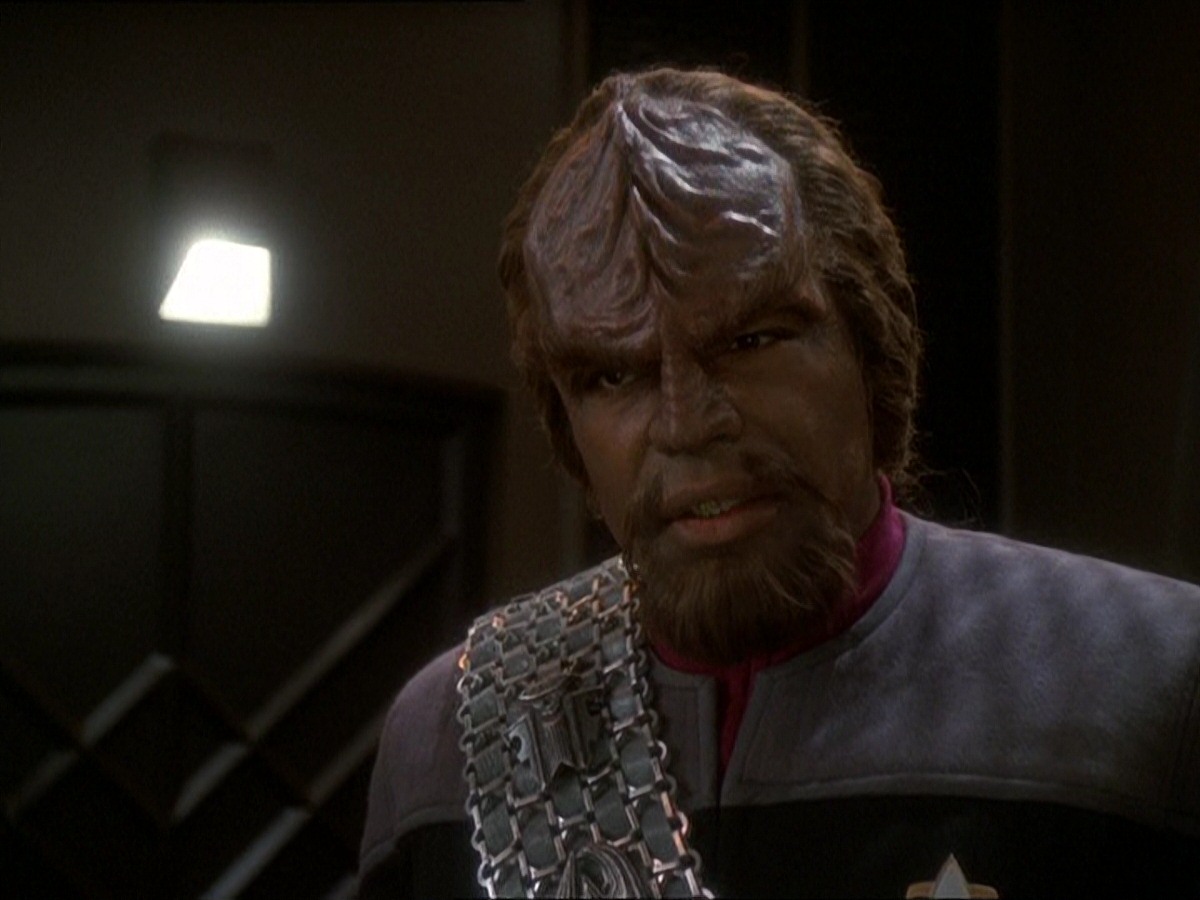 extant_StarTrek_DS9_7x03-Afterimage_3532.jpg