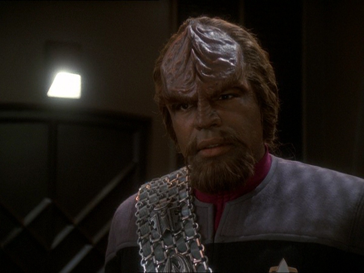 extant_StarTrek_DS9_7x03-Afterimage_3533.jpg