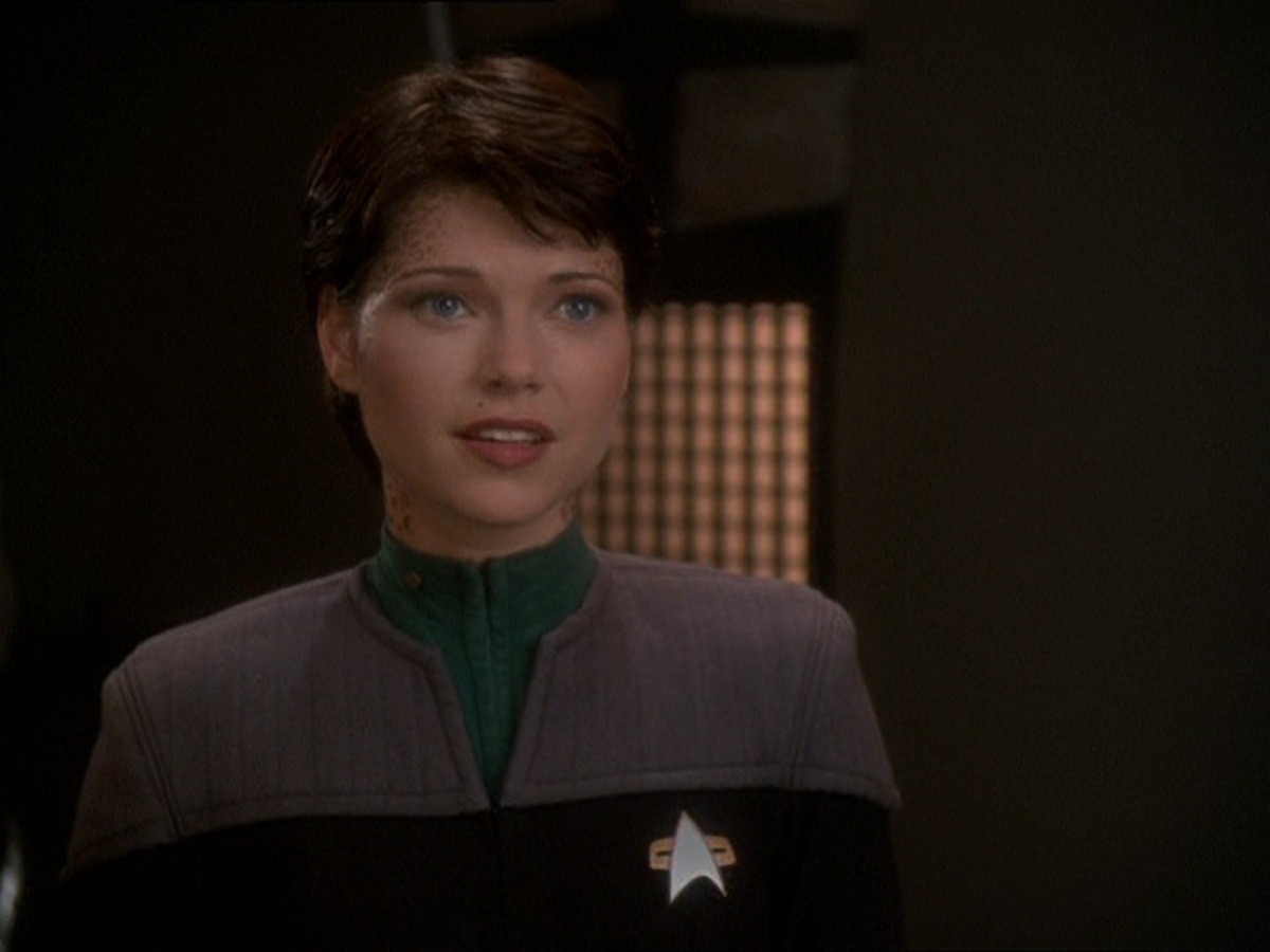 extant_StarTrek_DS9_7x03-Afterimage_3576.jpg
