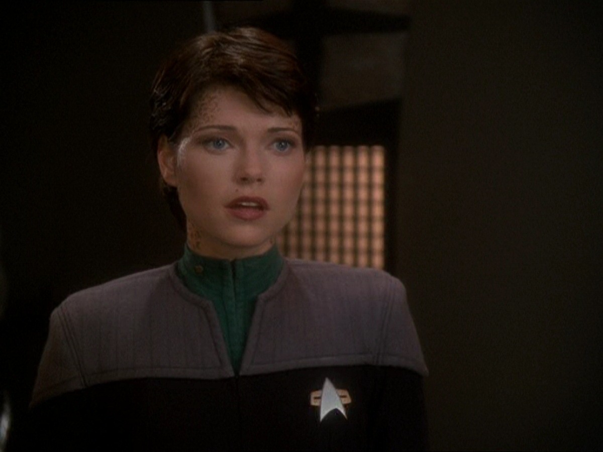 extant_StarTrek_DS9_7x03-Afterimage_3593.jpg