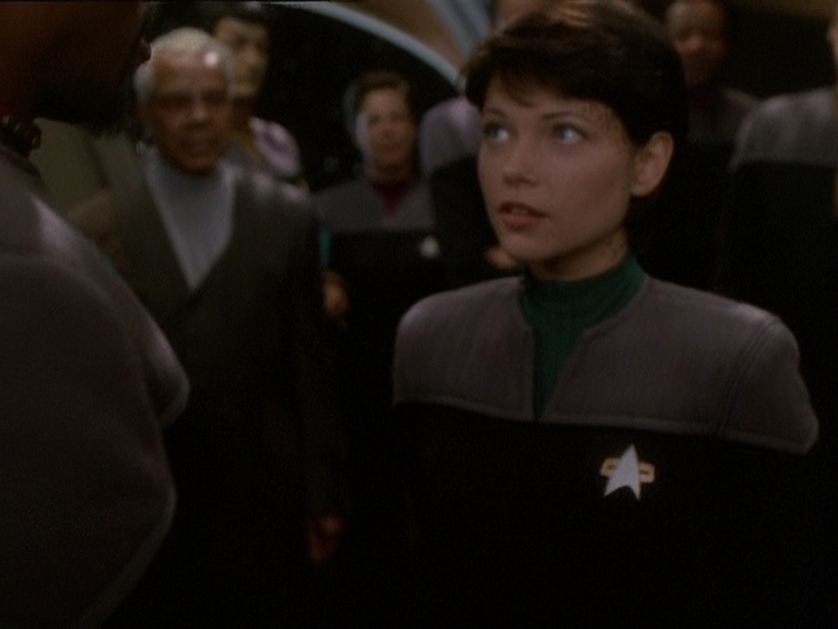 extant_StarTrek_DS9_7x03-Afterimage_3606.jpg