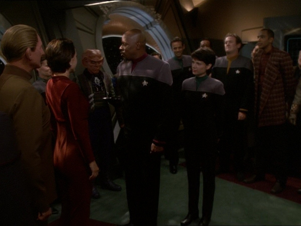 extant_StarTrek_DS9_7x03-Afterimage_3616.jpg