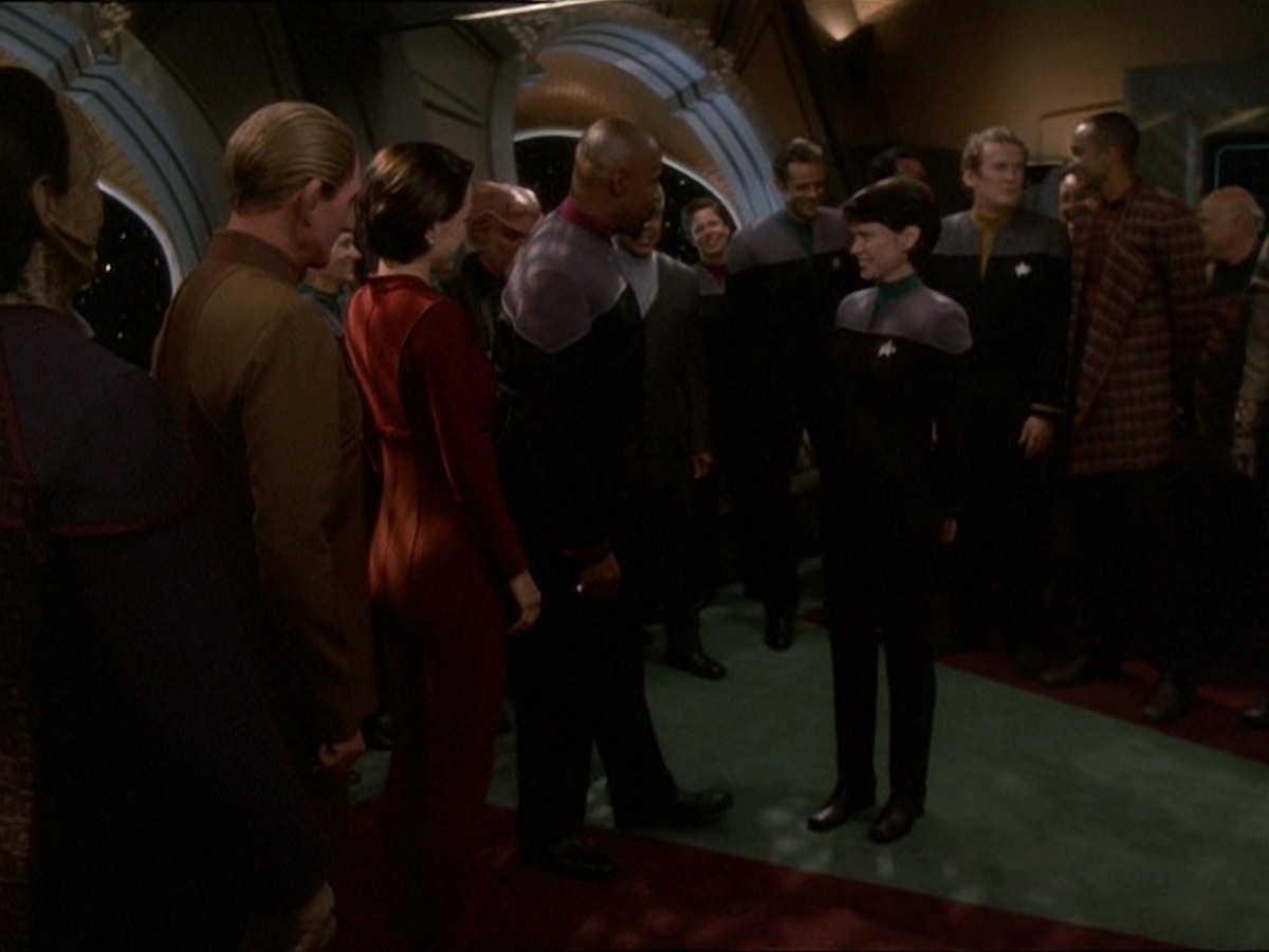 extant_StarTrek_DS9_7x03-Afterimage_3624.jpg