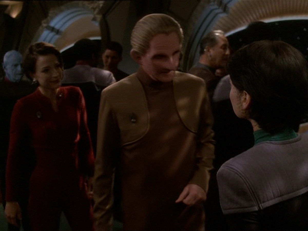 extant_StarTrek_DS9_7x03-Afterimage_3643.jpg