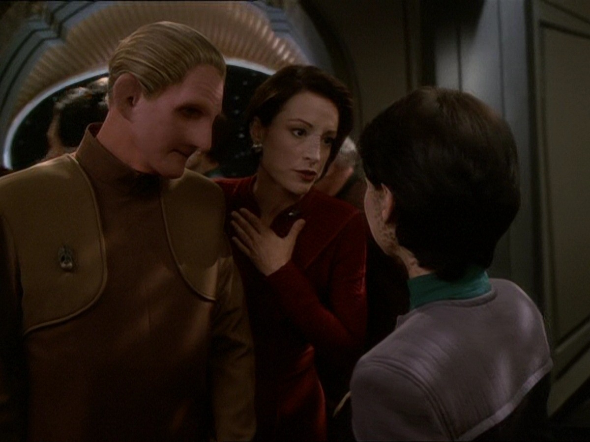 extant_StarTrek_DS9_7x03-Afterimage_3648.jpg