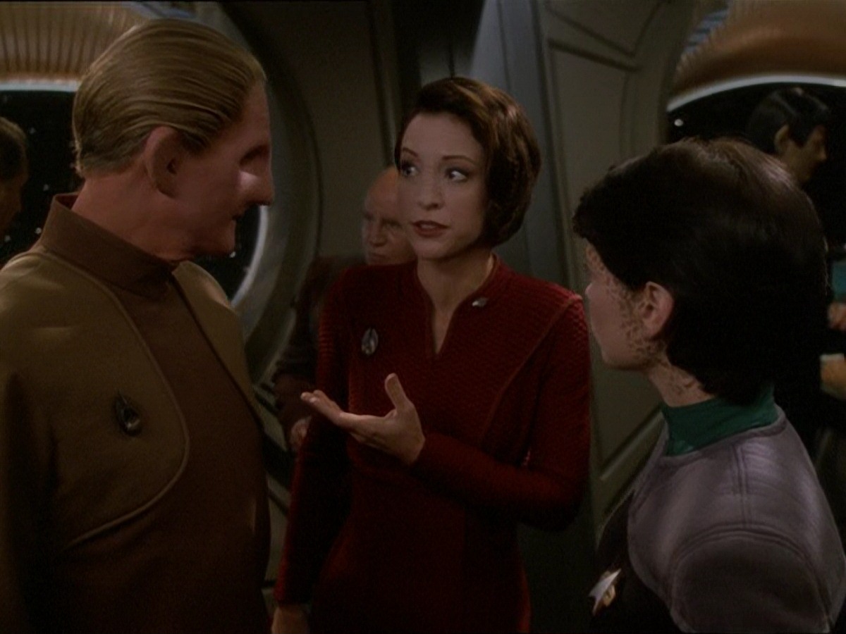 extant_StarTrek_DS9_7x03-Afterimage_3650.jpg