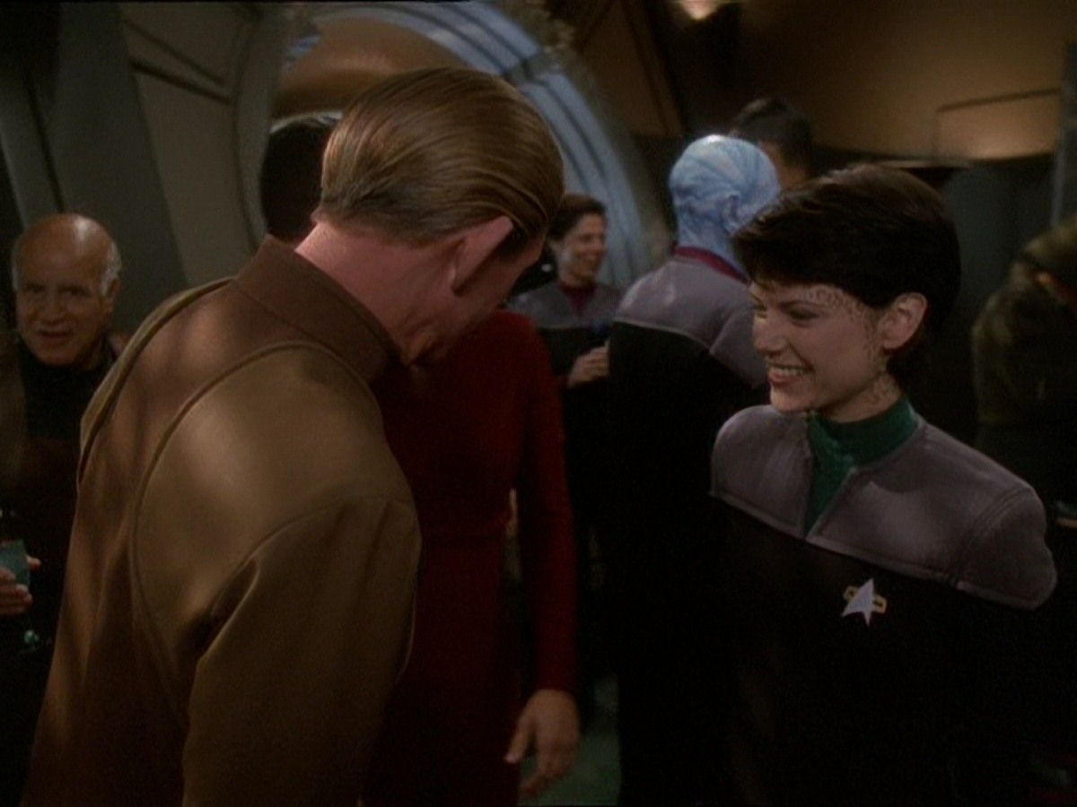 extant_StarTrek_DS9_7x03-Afterimage_3656.jpg