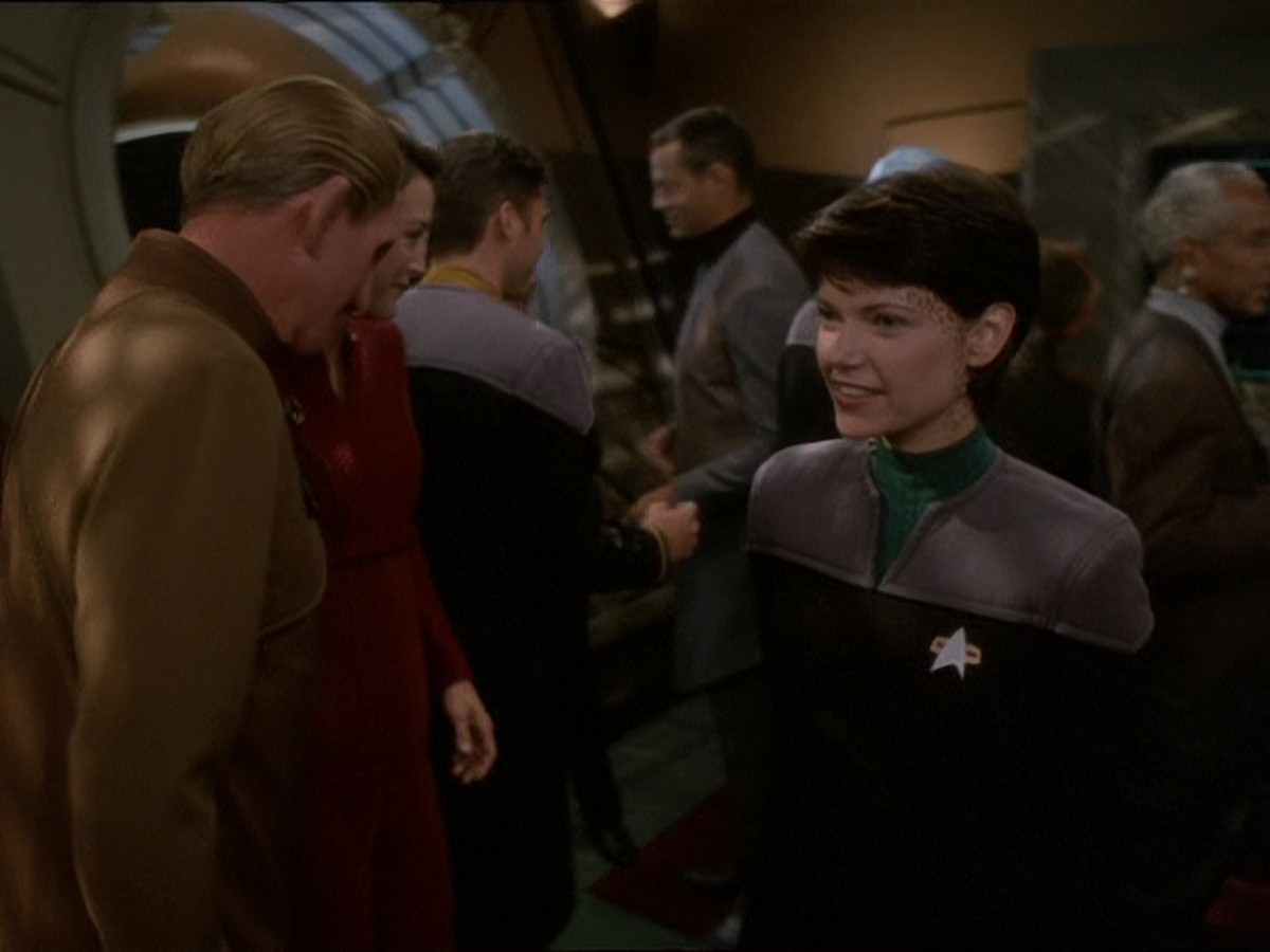 extant_StarTrek_DS9_7x03-Afterimage_3657.jpg