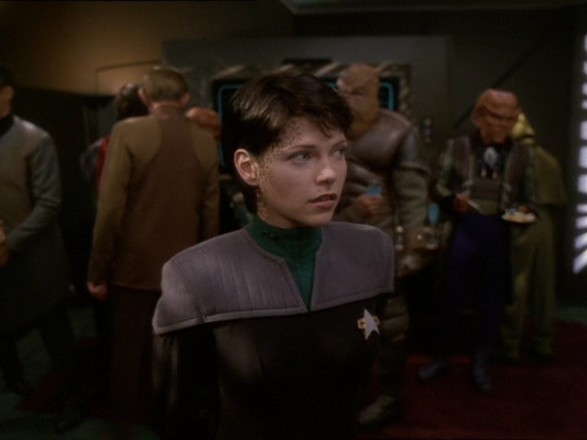 extant_StarTrek_DS9_7x03-Afterimage_3662.jpg