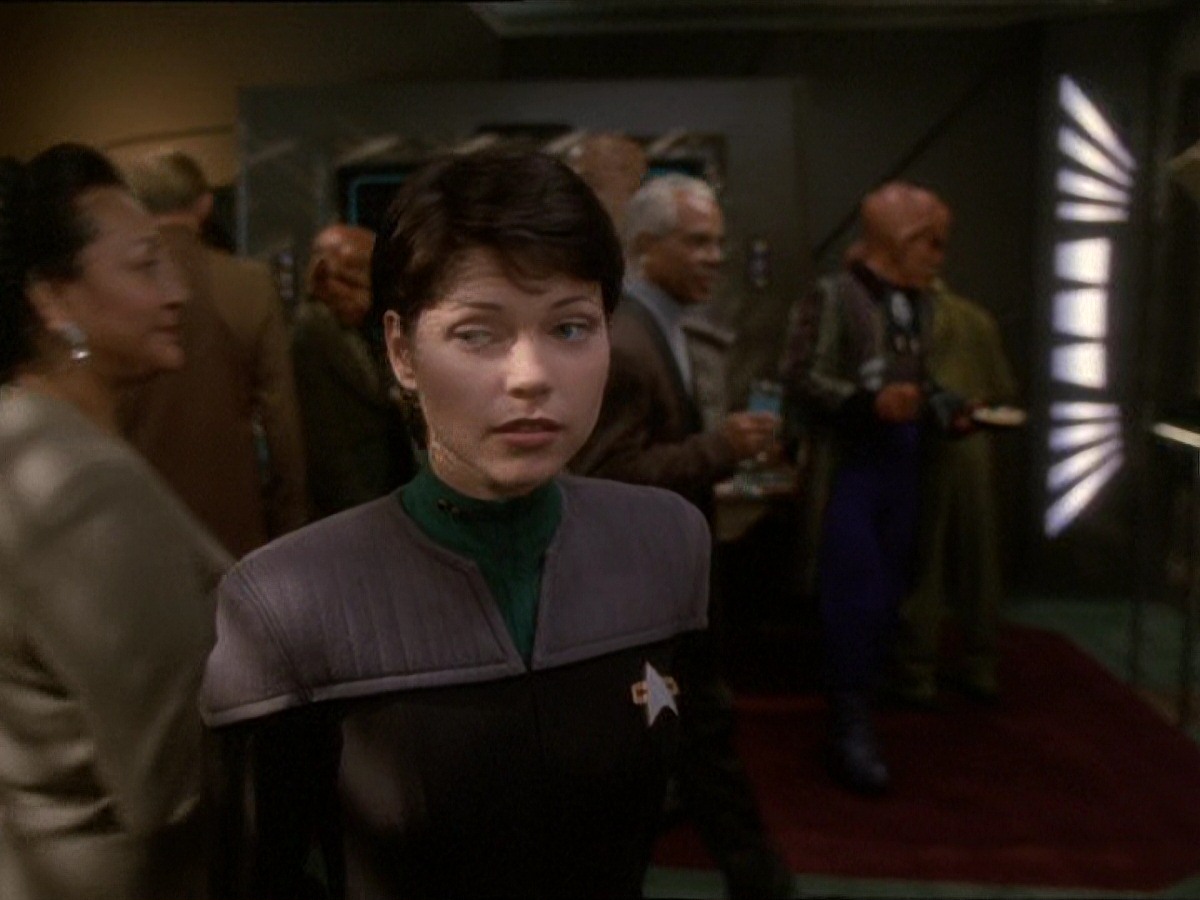 extant_StarTrek_DS9_7x03-Afterimage_3663.jpg
