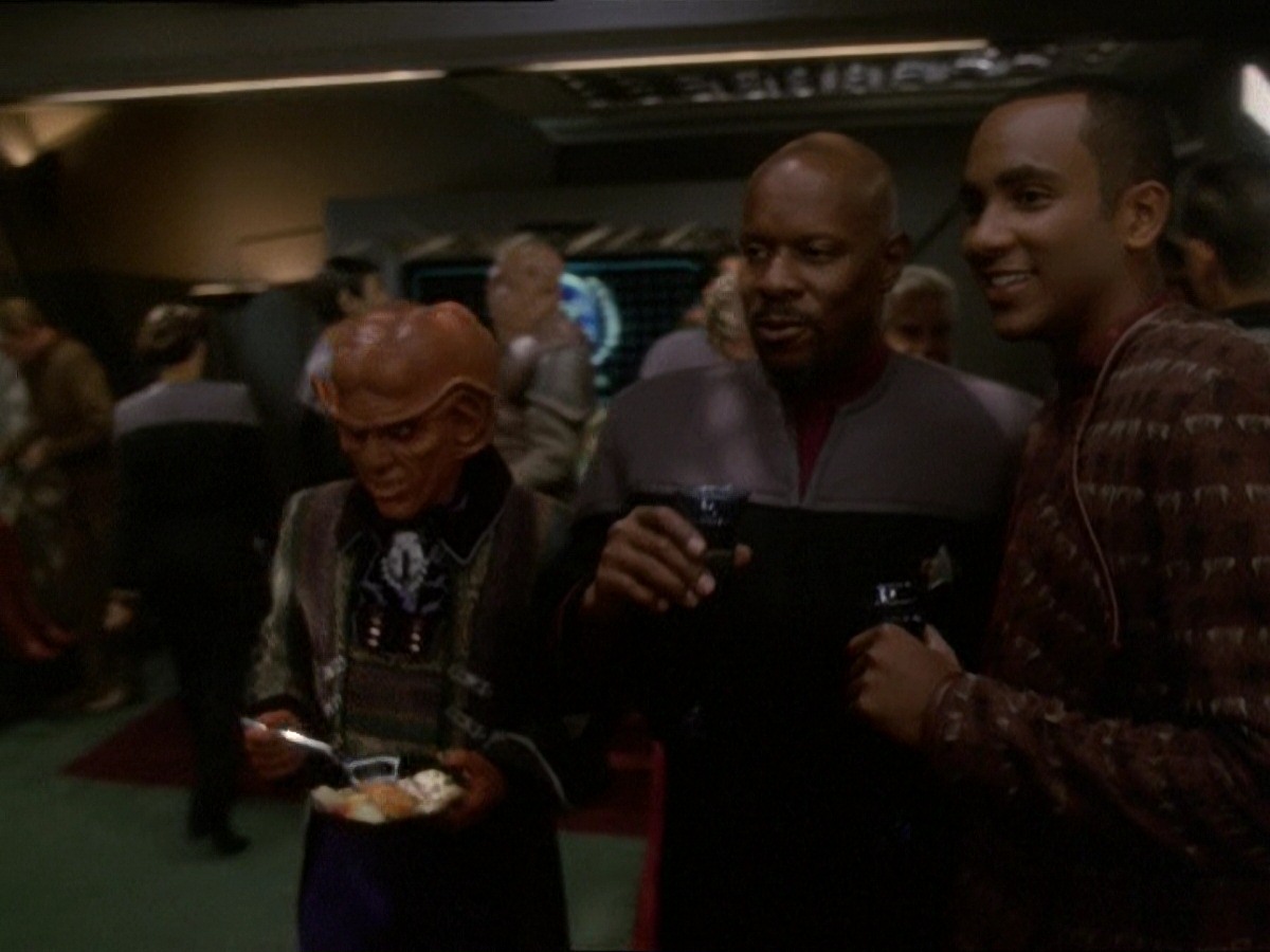 extant_StarTrek_DS9_7x03-Afterimage_3673.jpg