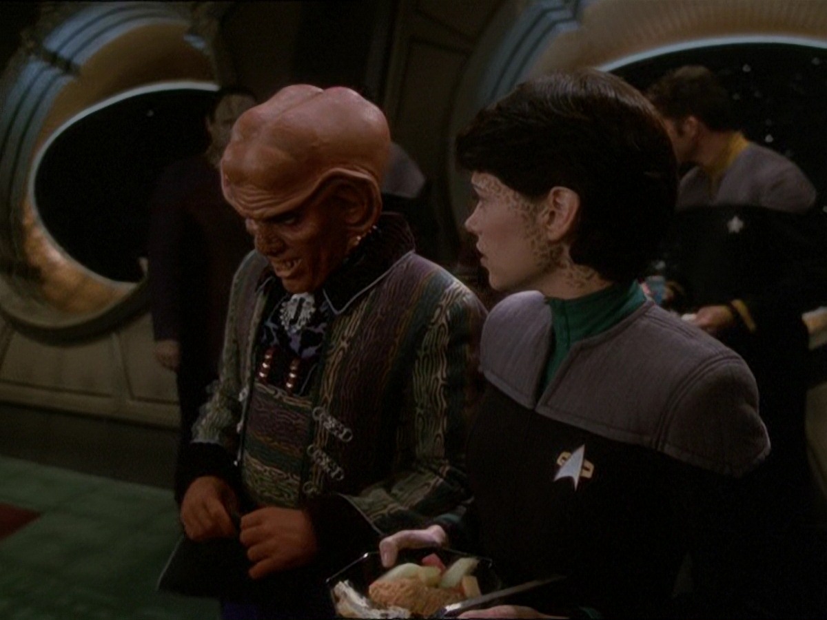 extant_StarTrek_DS9_7x03-Afterimage_3687.jpg