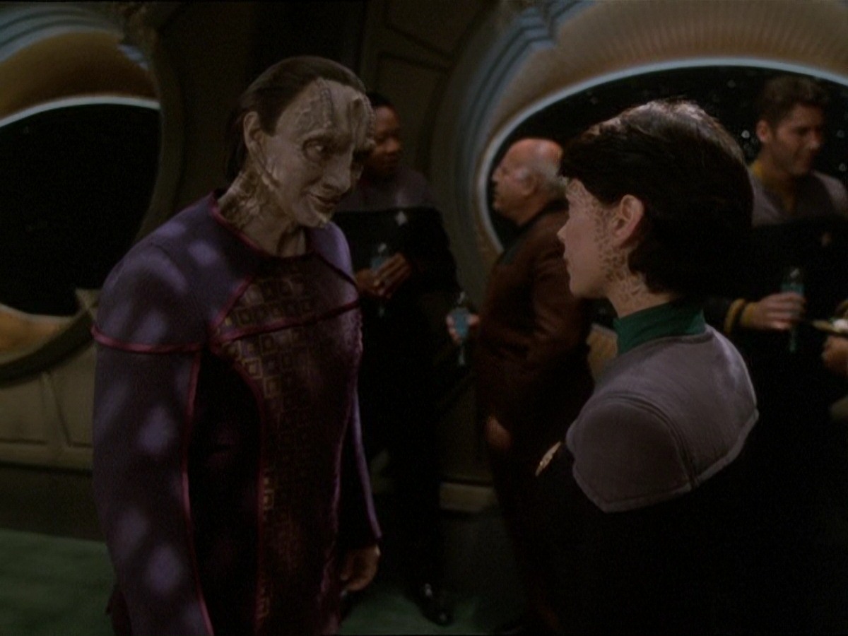 extant_StarTrek_DS9_7x03-Afterimage_3698.jpg