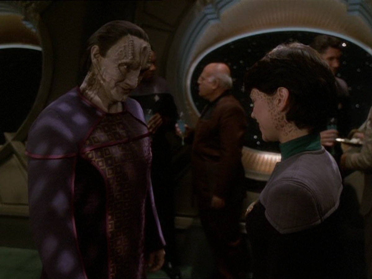 extant_StarTrek_DS9_7x03-Afterimage_3699.jpg