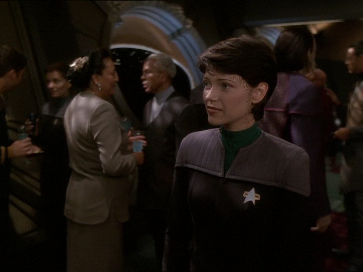 extant_StarTrek_DS9_7x03-Afterimage_3708.jpg